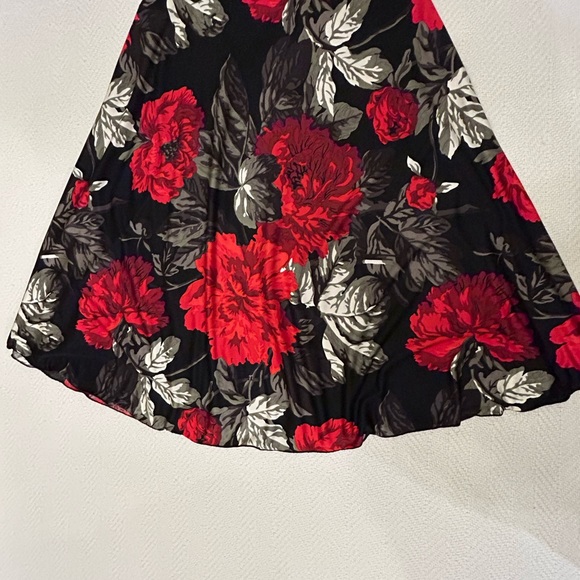 Anne Klein Skirt - Picture 3 of 5